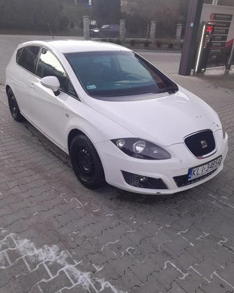 Seat Leon cena 8800 przebieg: 303000, rok produkcji 2009 z Lębork małe 11